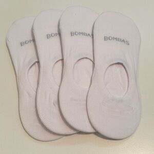 Bombas NWT women’s 4 pack medium no show socks color: white